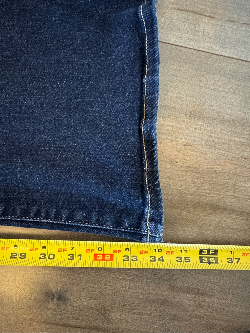 Buckle dark wash flare. Size 26x34 - Picture 8 of 8